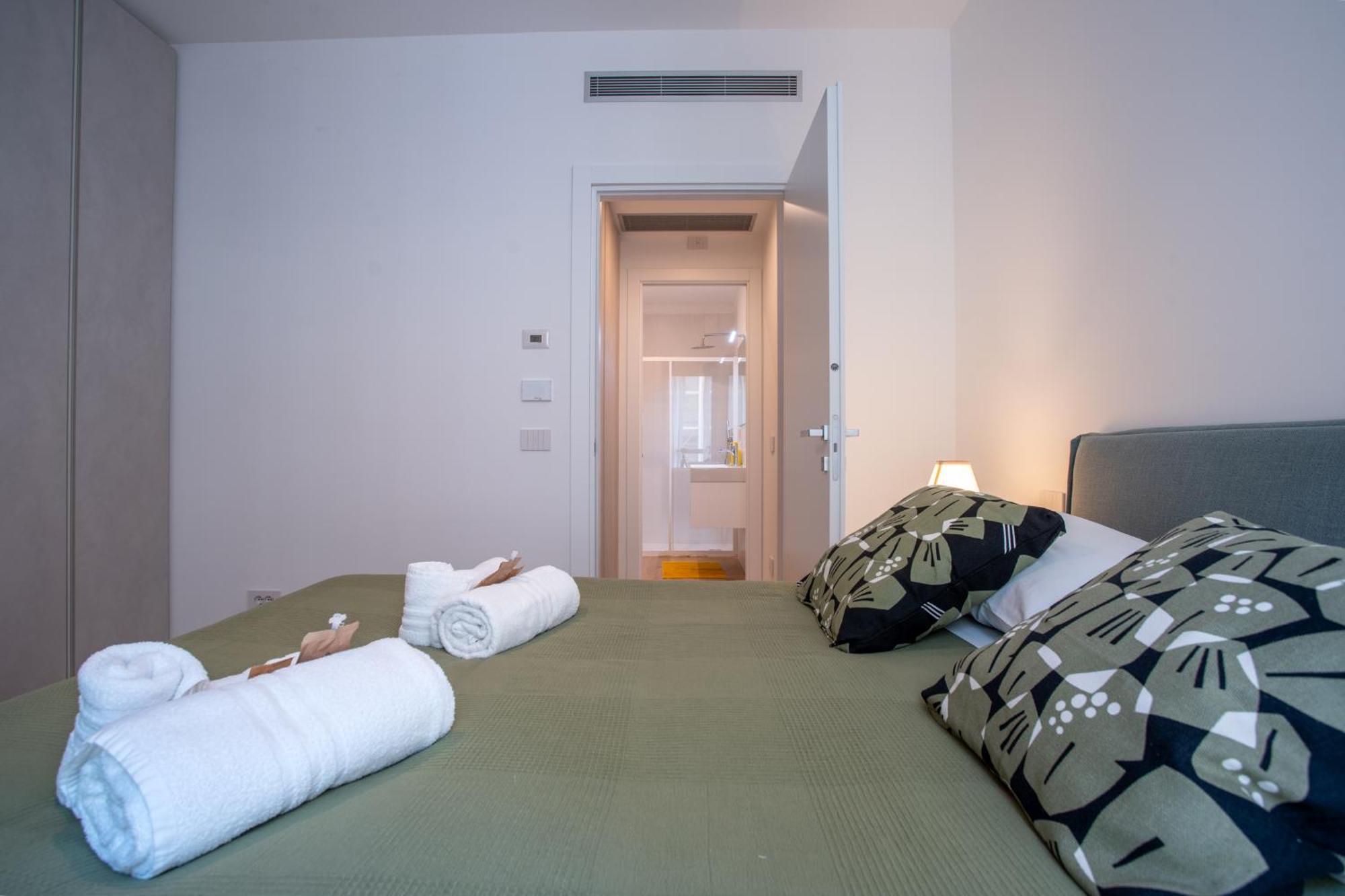 Luxury Sweet Labicana Apartment *